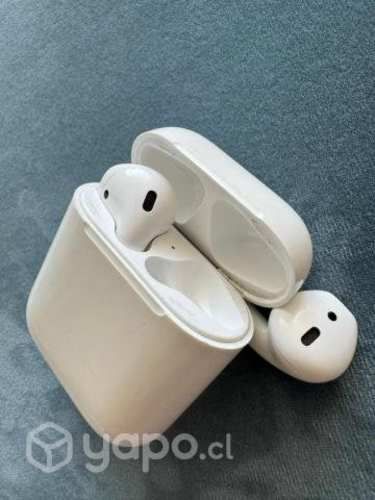 Iphone 13 pro max como nuevo, airpods de regalo