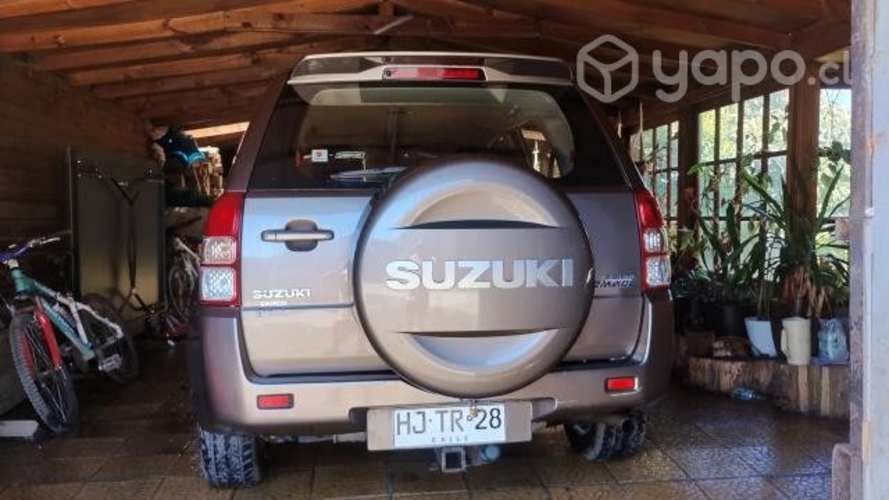 Suzuki grand nomade 2016