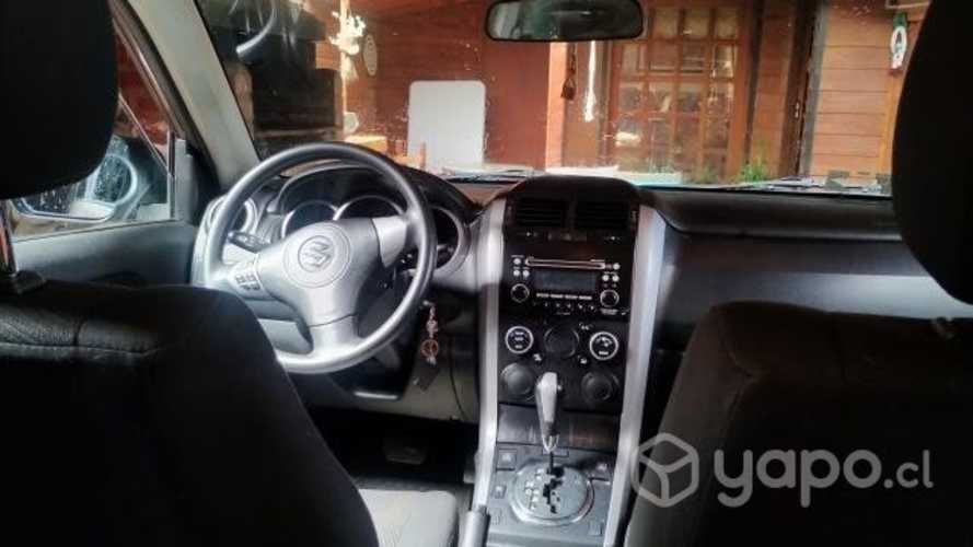 Suzuki grand nomade 2016