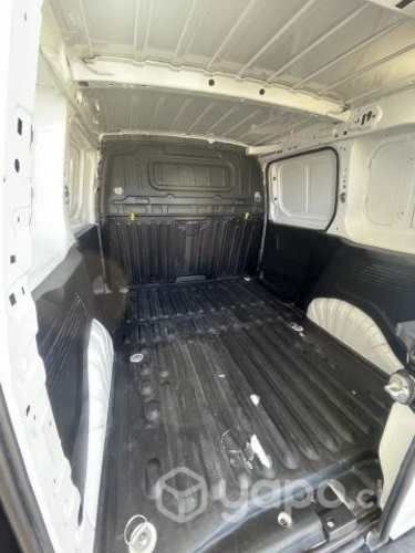 Peugeot partner 2020 poco kilometraje