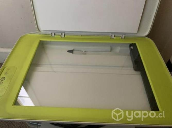 Impresora Multifuncional HP DeskJet Advantage 2135