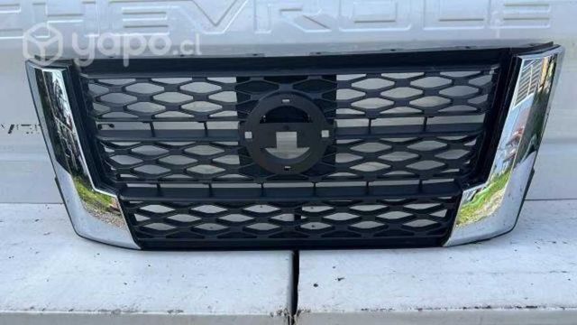 Mascara nissan navara (21-23)