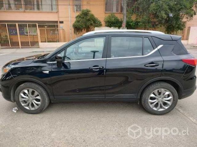 Vendo camioneta SUV casi nueva