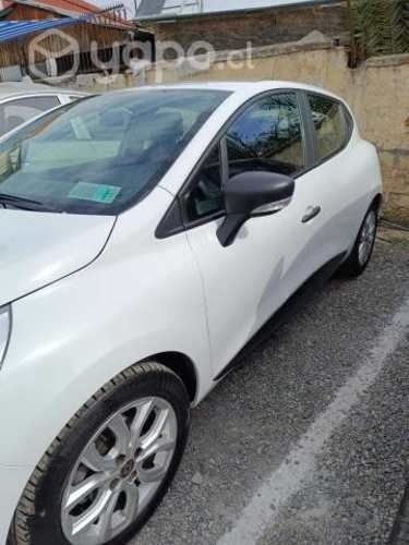 Renault clio 2021