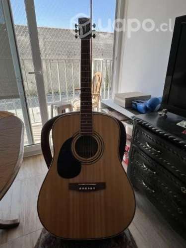 Guitarra cort para zurdos