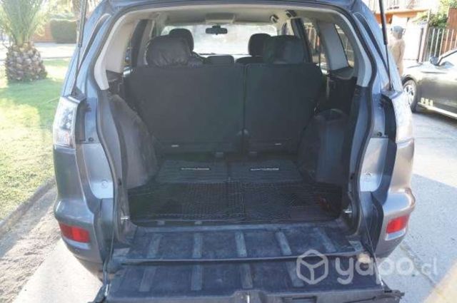 MITSUBISHI NEW OUTLANDER k2 AT 2012