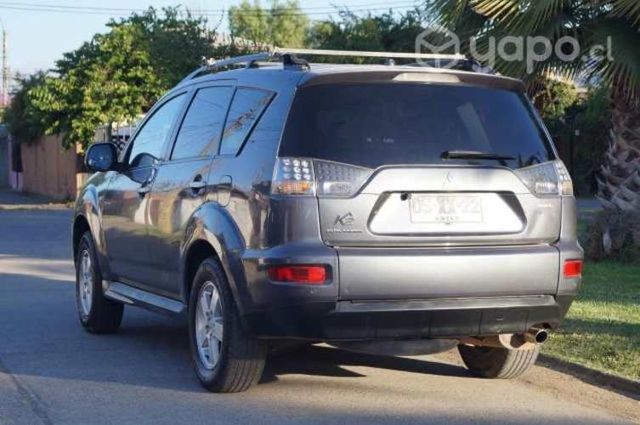 MITSUBISHI NEW OUTLANDER k2 AT 2012