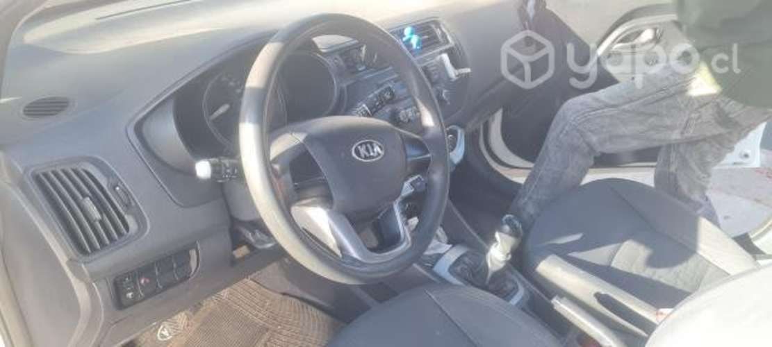 Vendo Kia Rio 2014