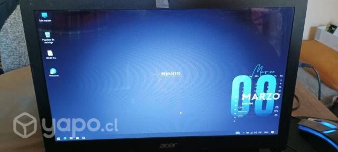 Notebook Acer- Buen estado