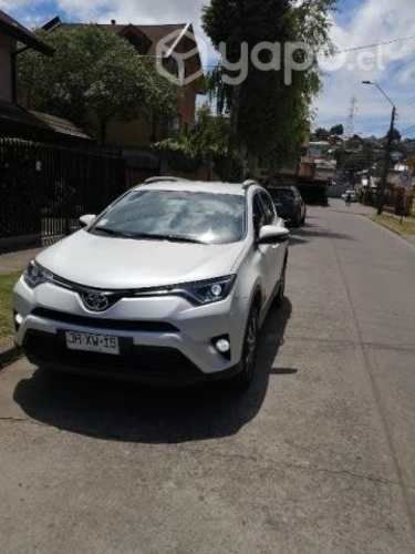 Toyota RAV4 2017