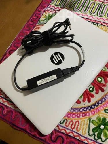 Notebook HP blanco