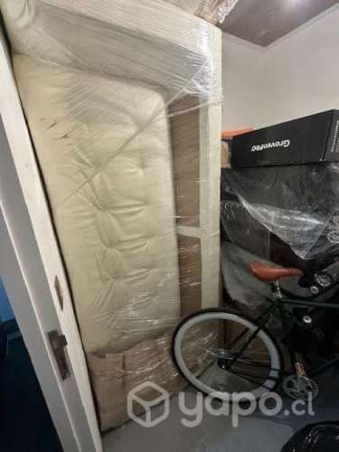 Sofá blanco 3 cuerpos