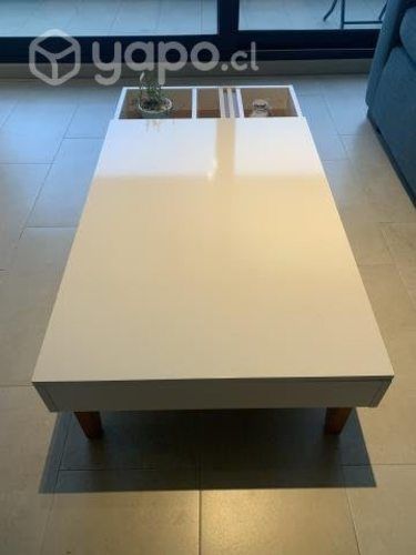 Mesa centro casi nueva