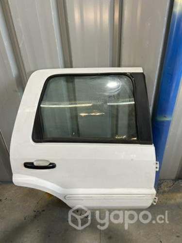 Puerta trasera lado copiloto ford ecosport