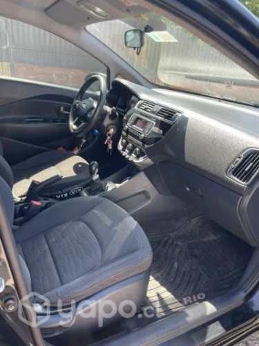Kia río 5 Full 2016