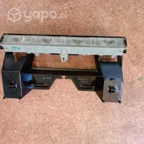 Tercera Luz De Freno Toyota Hilux Año 2016-2021