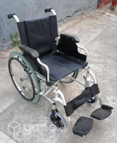 Silla de ruedas adulto marca GLOMED poco uso