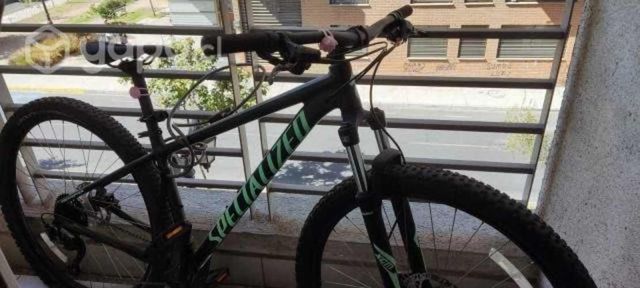 Bicicleta Specialized Rockhopper Sport 29