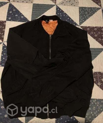 Chaqueta negra hym.