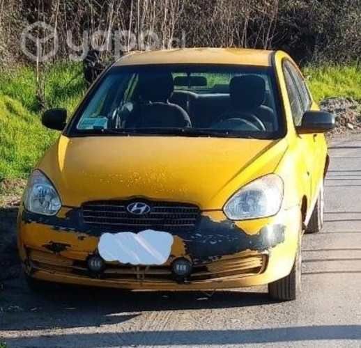 Se vende auto marca hyundai modelo accent año 2010
