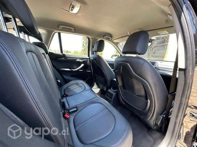 Bmw x1 sdrive18 2019