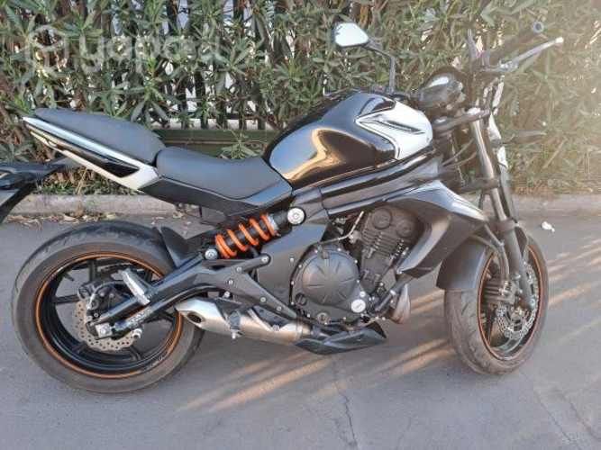Kawasaki er6n, año 2017. impecable