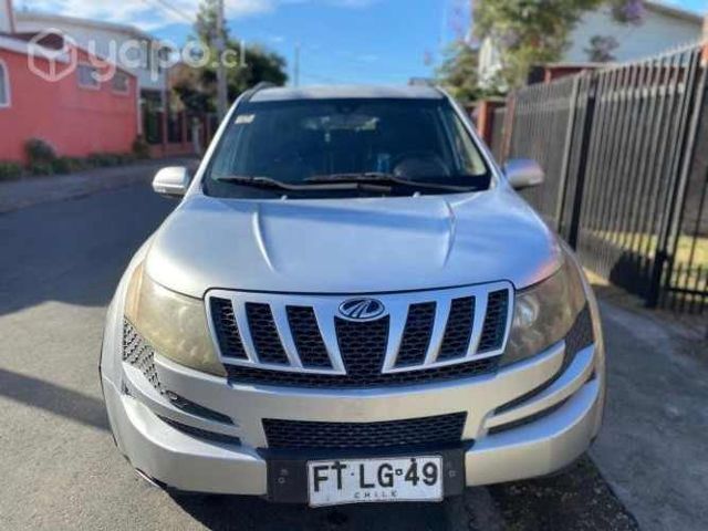 Mahindra xuv500 2013