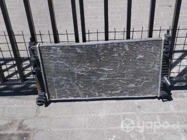 Radiador de agua Mazda 