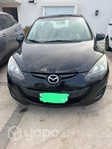 Mazda 2 2012