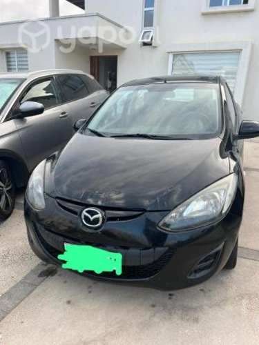 Mazda 2 2012
