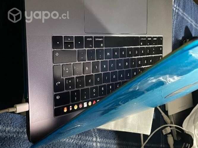 MacBook Pro 15 2017 i7 16 RAM