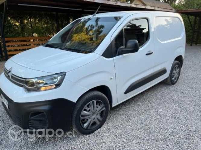 Vendo Citroen Berlingo 2021 1.6 HDI