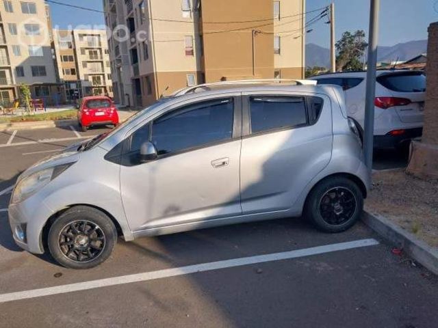 Chevrolet spark gt full 2013