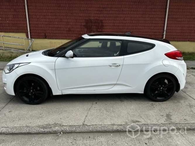 Hyundai Veloster 1.6 GLS Premium