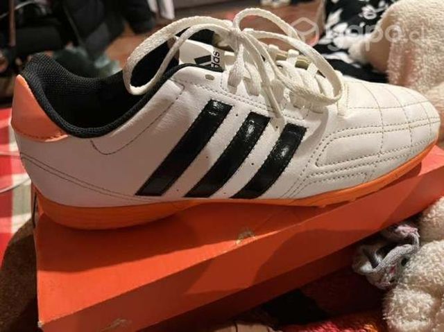 Adidas blancas