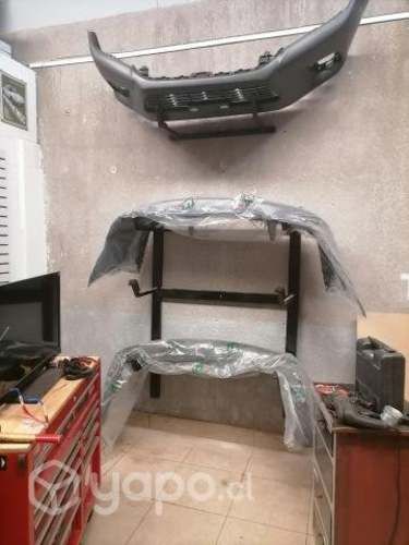 Parachoques traseros Toyota yaris económico