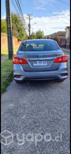 Vendo Nissan Sentra año 2020