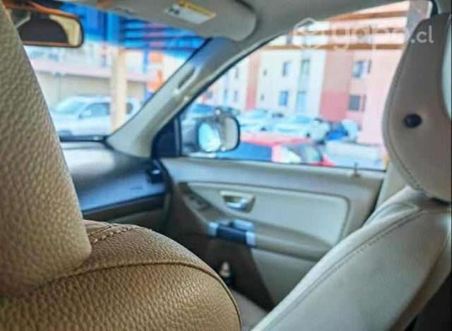 Se vende Volvo xc90 2011. Motor 3.2 bencinero