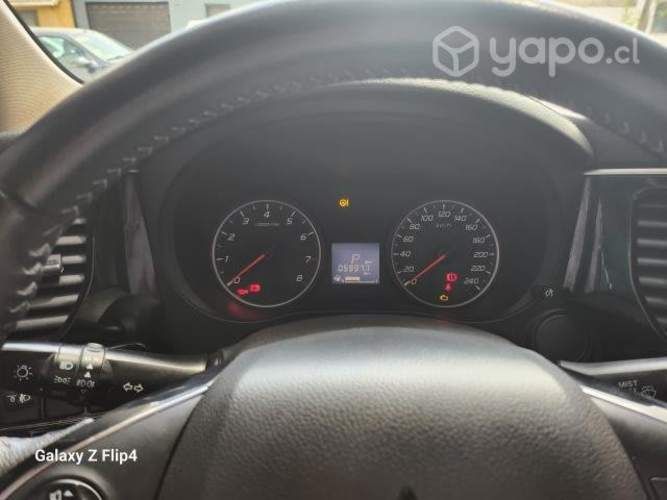 Mitsubishi outlander 2019