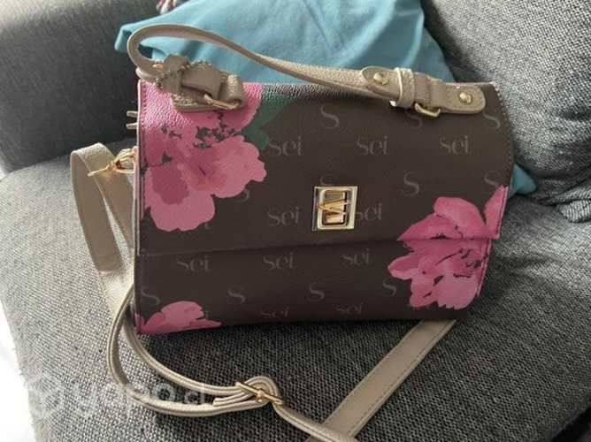 Cartera sei nueva