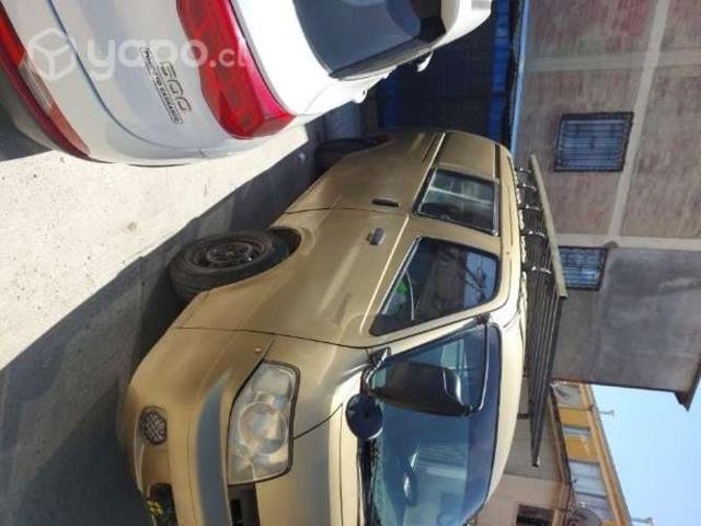 Furgon kia Gran Besta 2005
