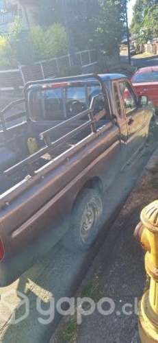 Mahindra pick up 2.6 año2009