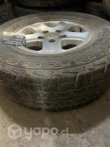 Llanta Ssangyong musso