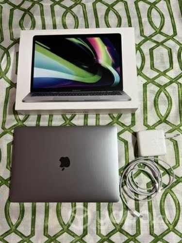 MacBook Pro M1 13 pulgadas 256 GB SSD 8GB RAM