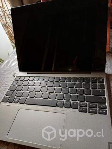 IdeaPad 2 en 1 (puede quedar como tablet)