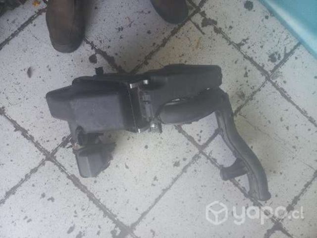 Portafiltro de aire Nissan versa 2018 de. desarme