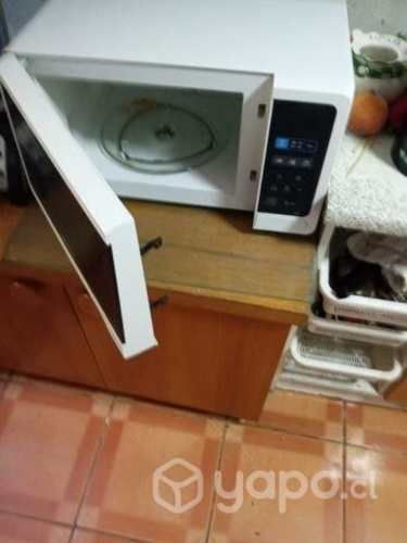 Micro ondas Sansung excelente estado grande