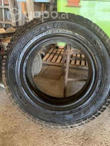 Neumático Bridgestone