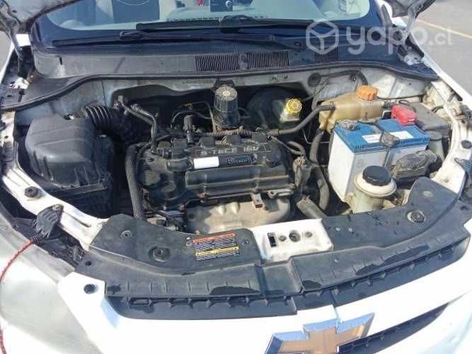 Chevrolet sail año 2011 semi full