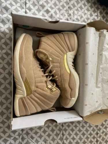 Jordan 12 mujer talla 39